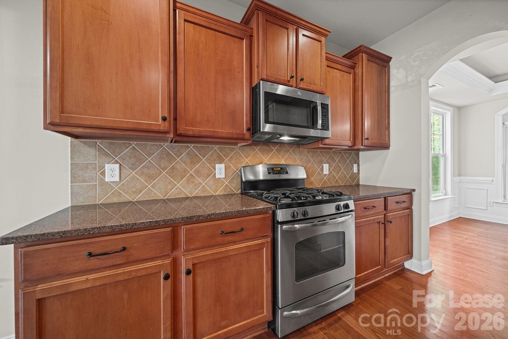 3405 Bidwell Avenue - Photo 12