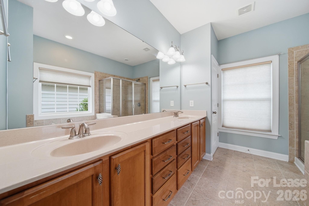 3405 Bidwell Avenue - Photo 28