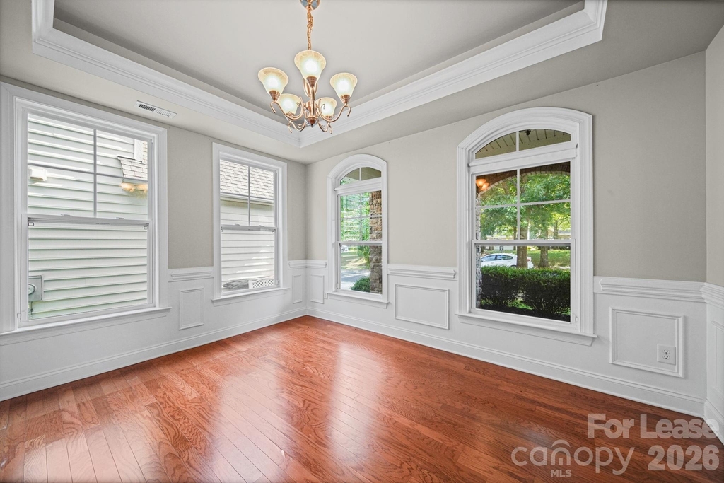 3405 Bidwell Avenue - Photo 14