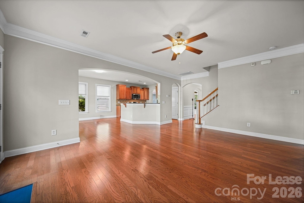 3405 Bidwell Avenue - Photo 7