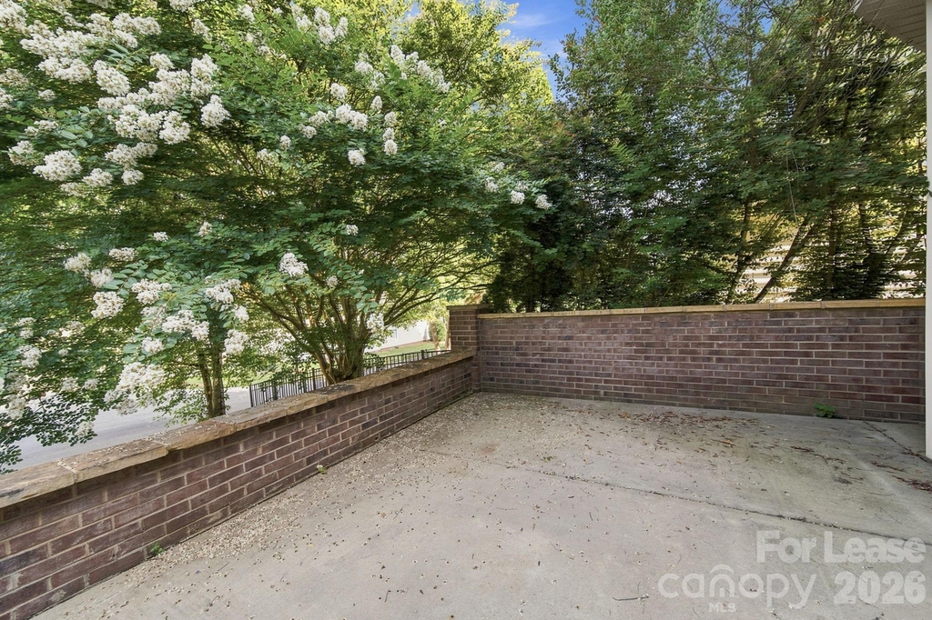 3405 Bidwell Avenue - Photo 44
