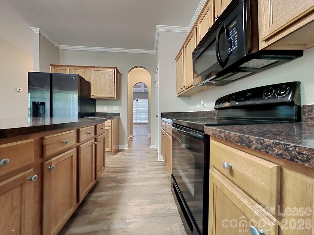 1909 Thorn Crest Drive - Photo 3