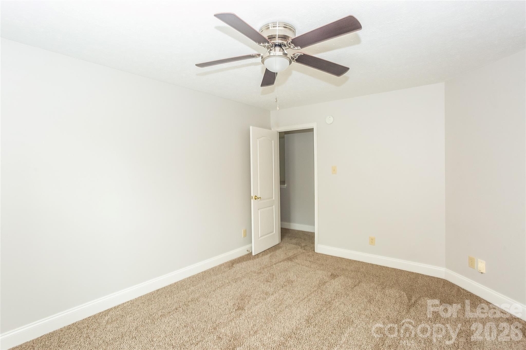 5525 Hammermill Drive - Photo 9