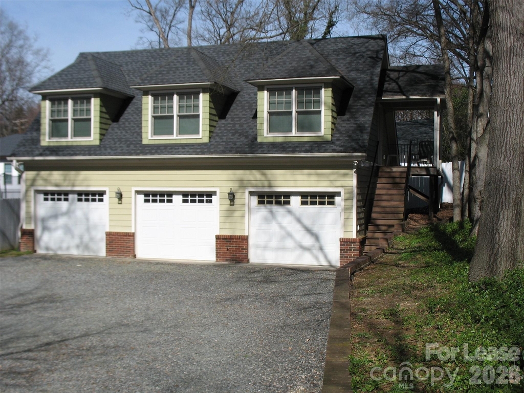 3041 Park Road - Photo 0