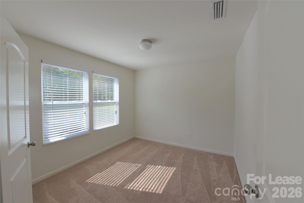 9527 Hanberry Boulevard - Photo 8