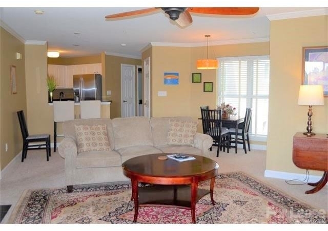 1313 Torrence Circle - Photo 3
