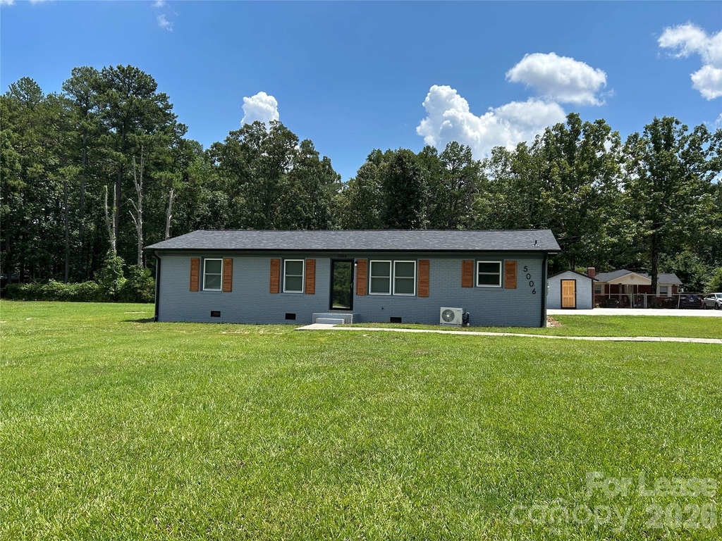 5006 Myers Road - Photo 0