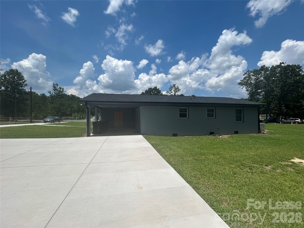 5006 Myers Road - Photo 13