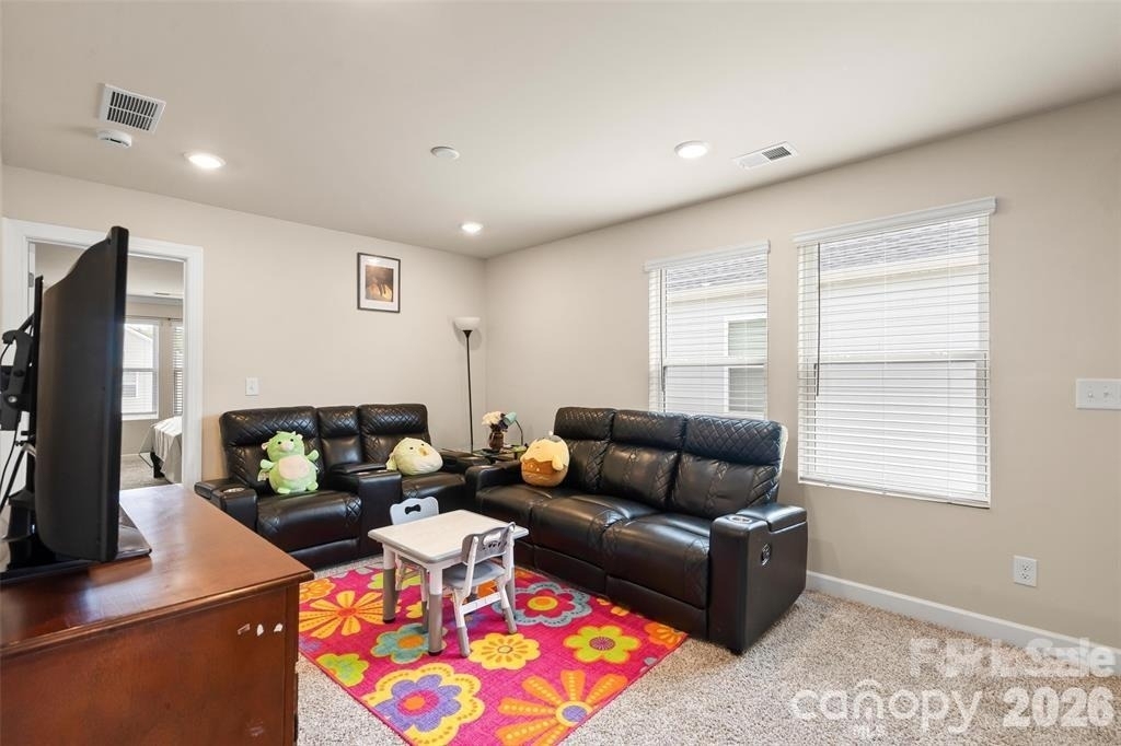 613 Cedar Knoll Circle - Photo 15
