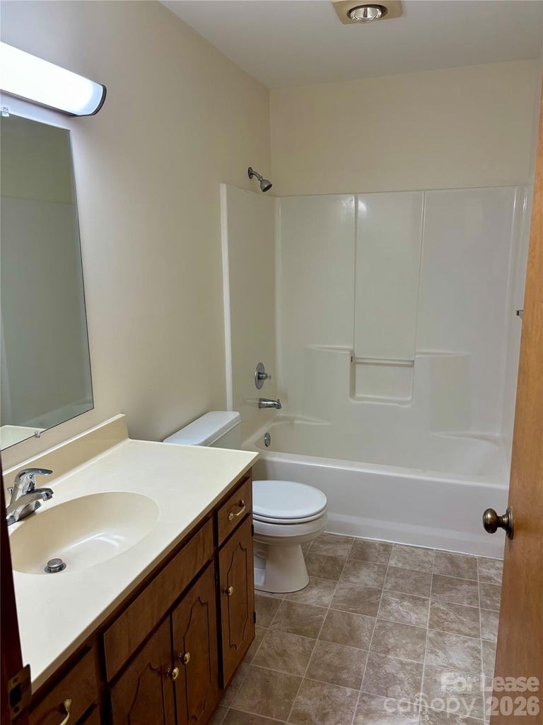 153 Hillcrest Drive - Photo 5