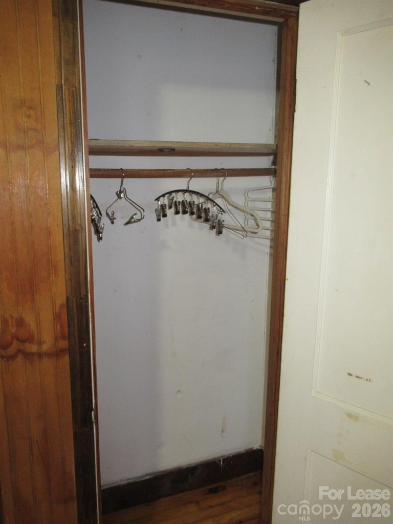 306 W 2nd Street - Photo 12