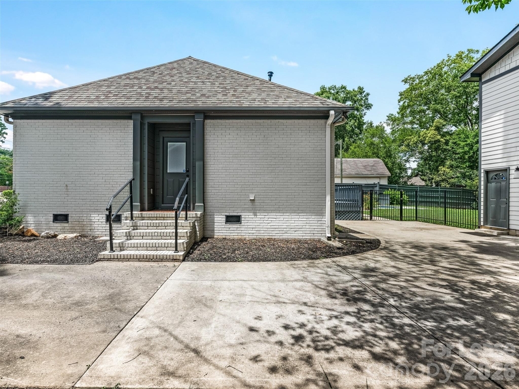 3319 Providence Road - Photo 32