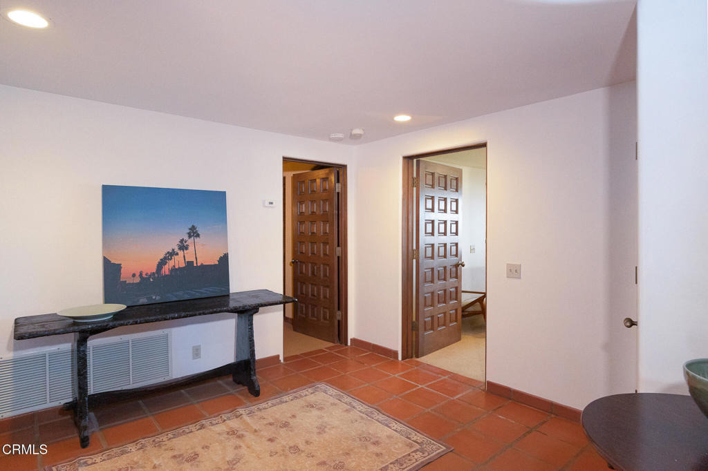 3265 Ocean Drive - Photo 40