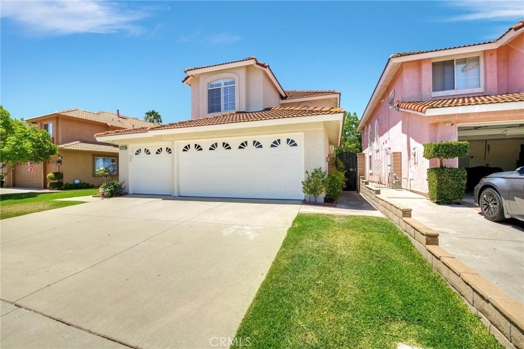 14332 Autumn Lane - Photo 1