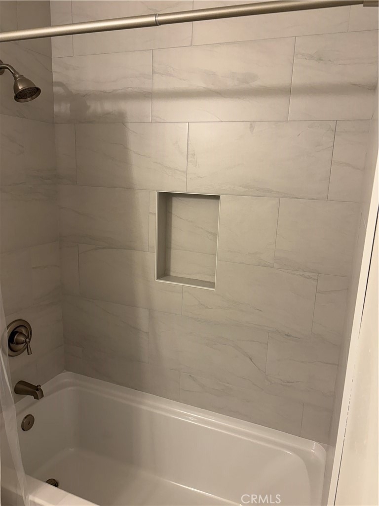 620 Sky Court - Photo 11