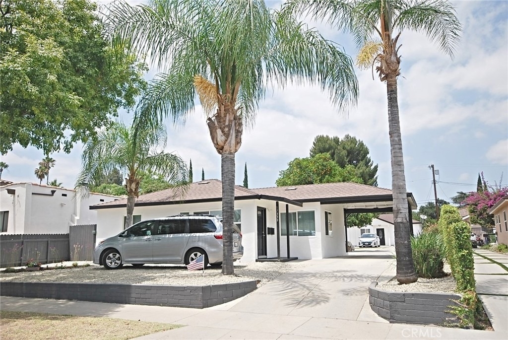 17339 Los Alimos Street - Photo 2