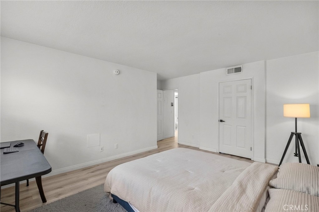 11274 Morrison Street - Photo 14