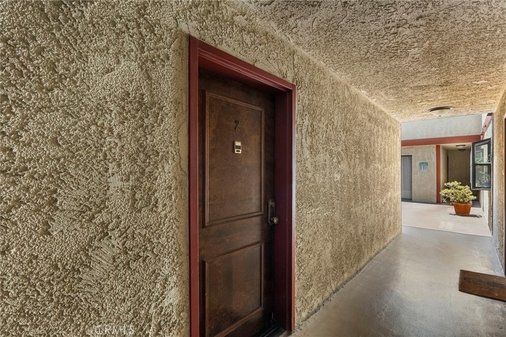 11274 Morrison Street - Photo 32