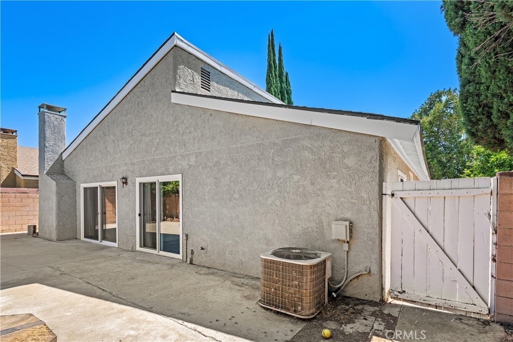 8349 Lurline - Photo 16