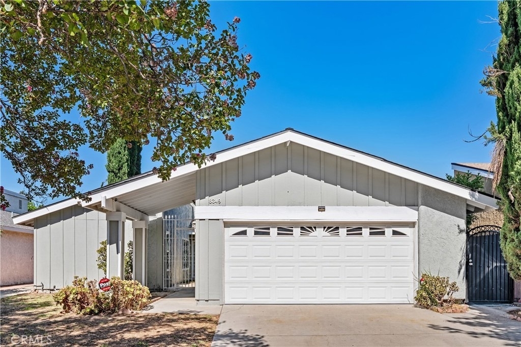 8349 Lurline - Photo 42