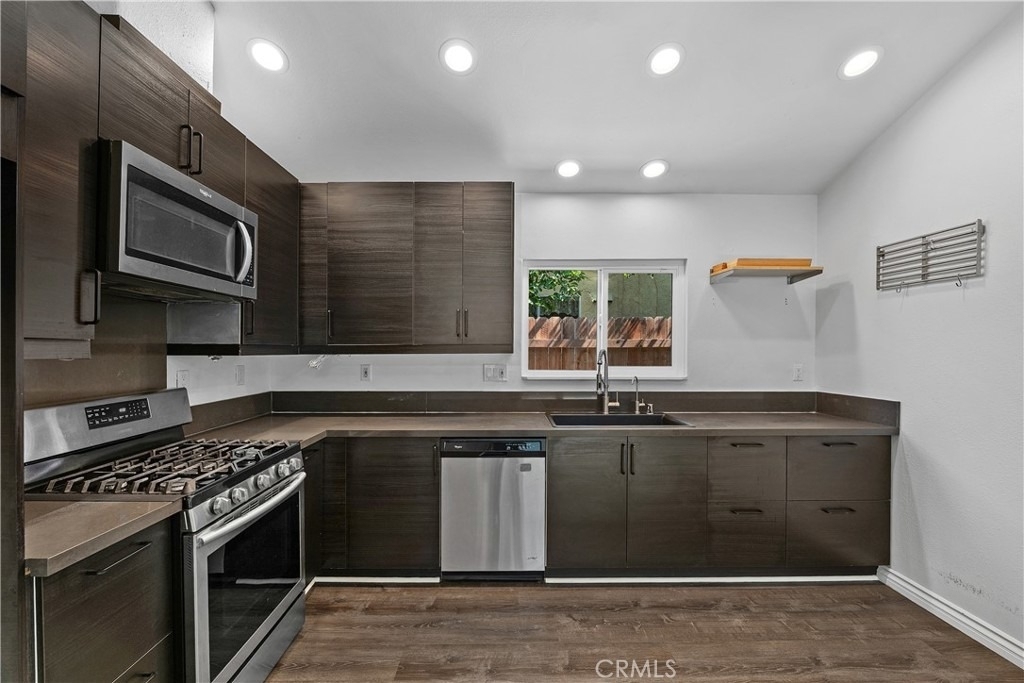 8349 Lurline - Photo 6