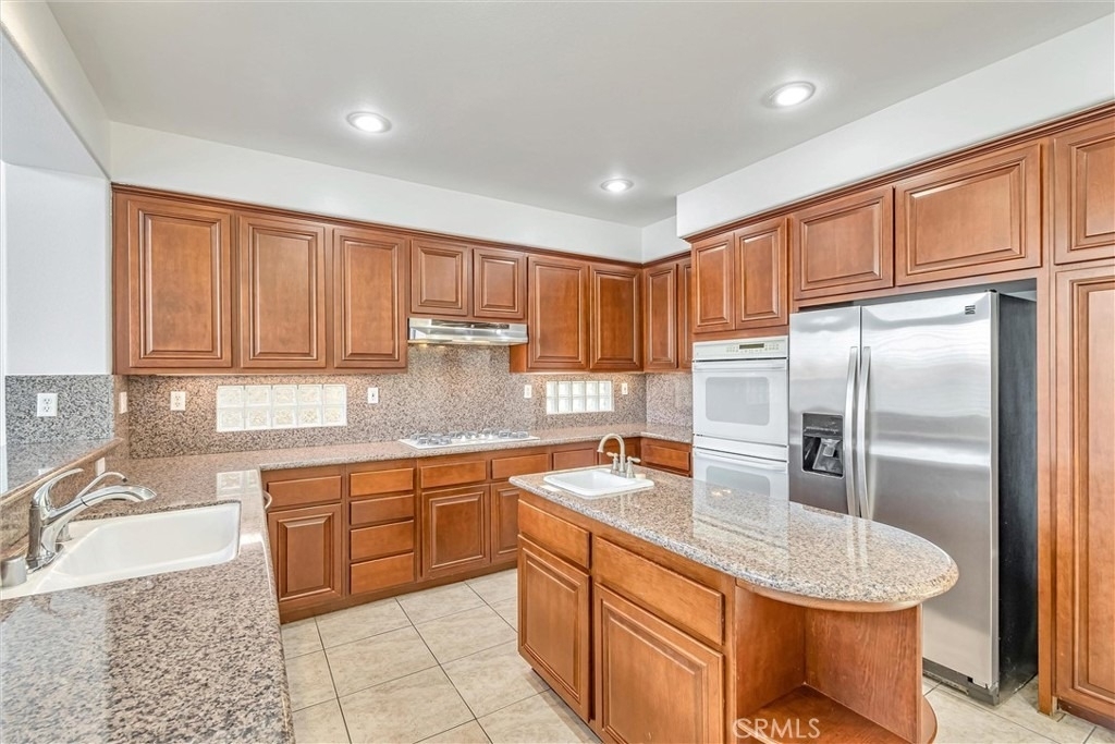 19754 Mariposa Creek Way - Photo 17