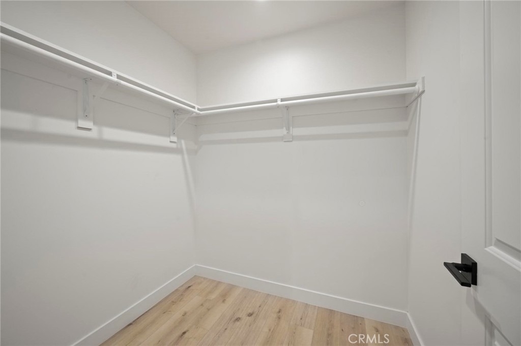 5865 Tobias Avenue - Photo 17