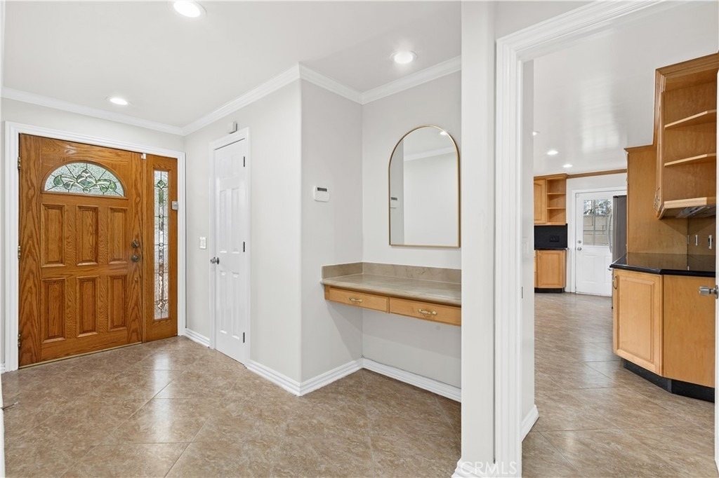 6508 Mammoth Avenue - Photo 16