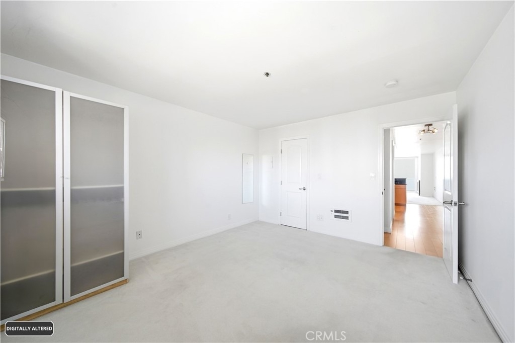 615 Esplanade - Photo 18