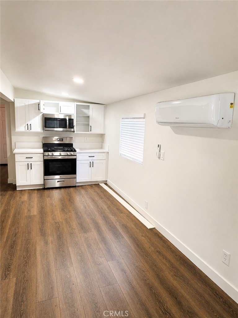 11151 Duncan Avenue - Photo 5