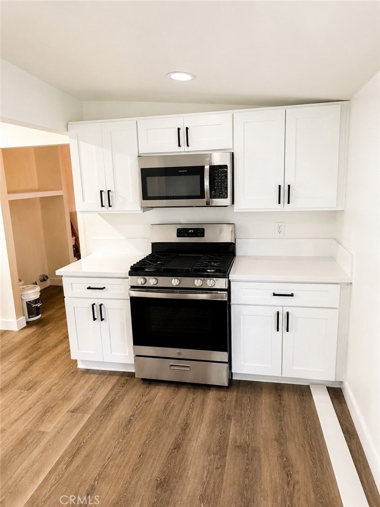 11151 Duncan Avenue - Photo 6