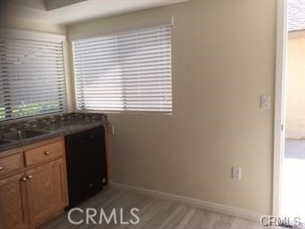 1371 W Cerritos Avenue - Photo 10