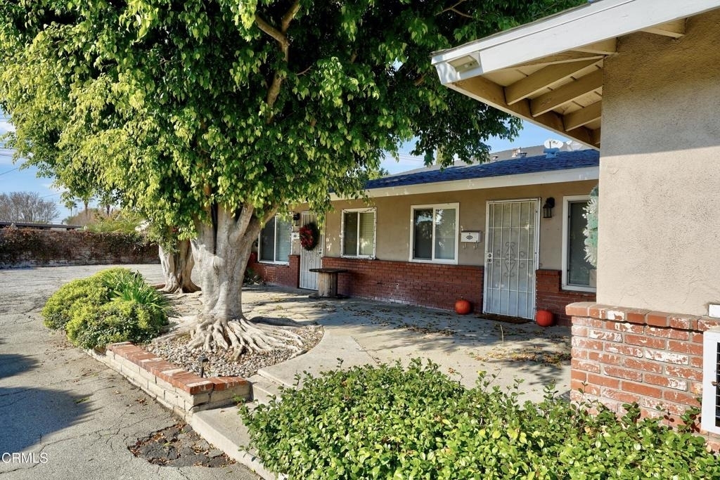 645 Marion Place - Photo 6