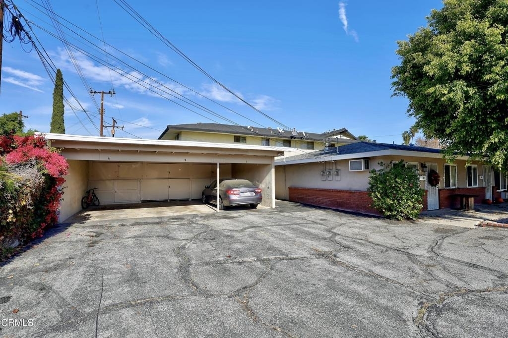 645 Marion Place - Photo 8