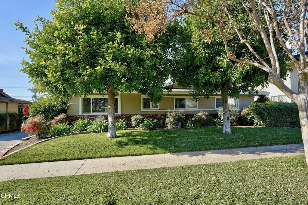 645 Marion Place - Photo 2