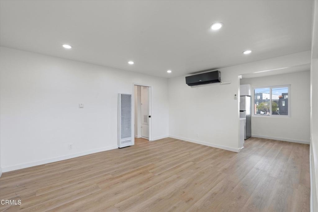 624 Silver Lake Boulevard - Photo 2