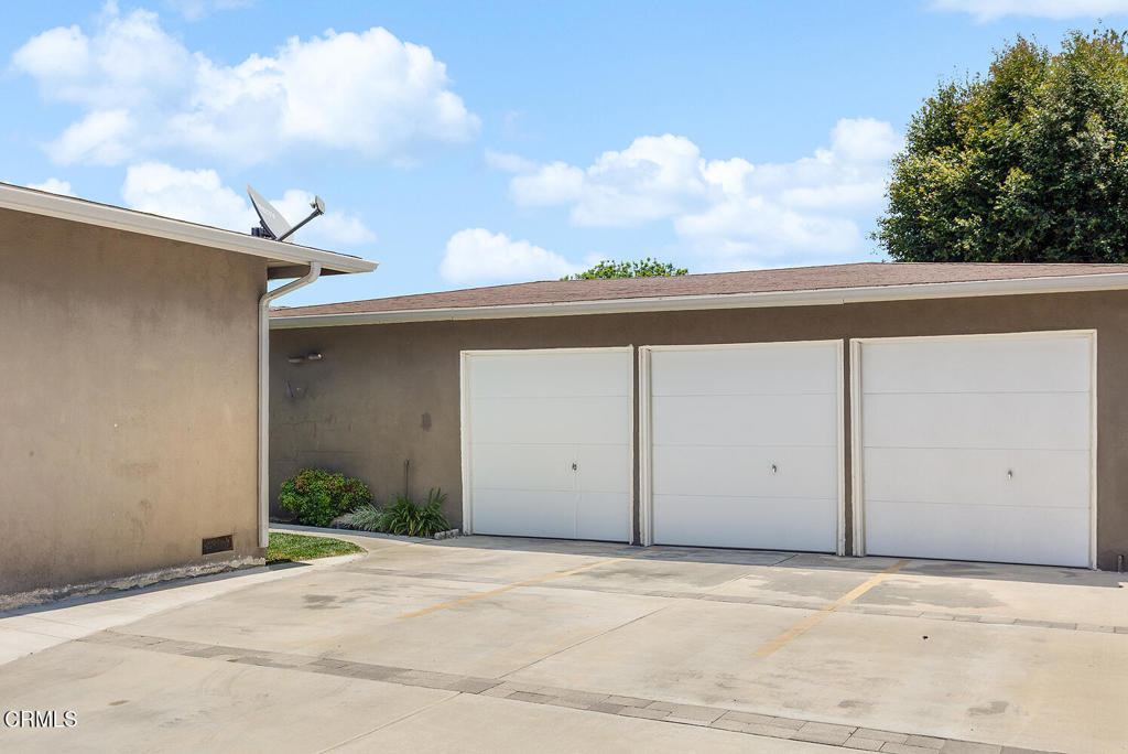 5634 Noel Drive - Photo 18