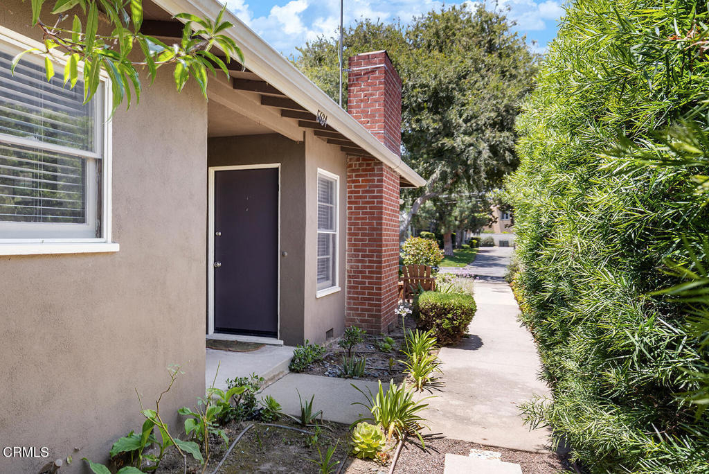 5634 Noel Drive - Photo 2