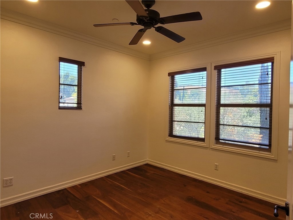 55 Valley - Photo 38