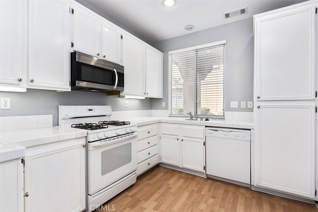 437 N Castletown - Photo 10