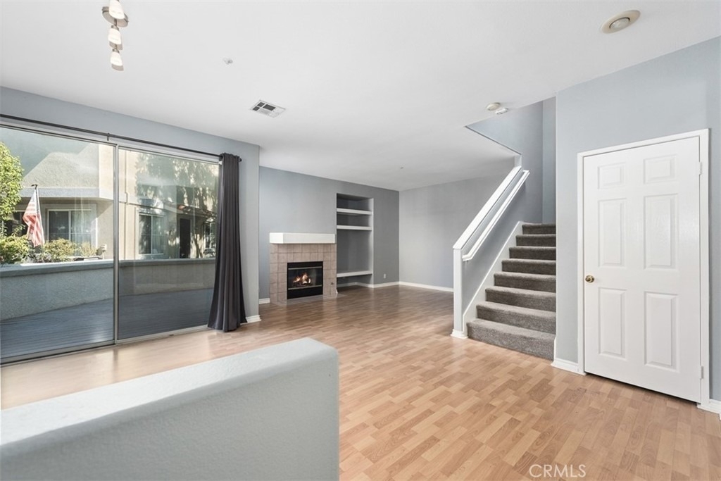 437 N Castletown - Photo 2