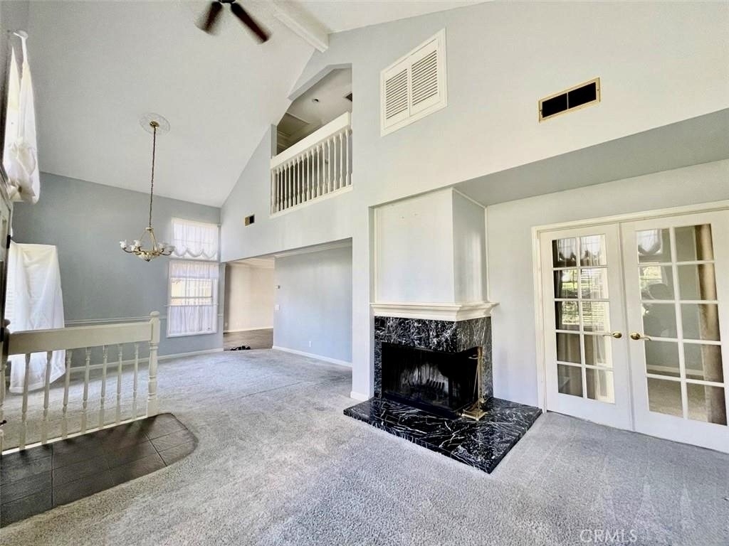53 Dartmouth - Photo 0