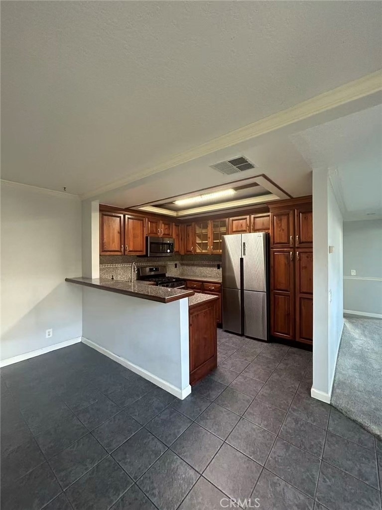 53 Dartmouth - Photo 1
