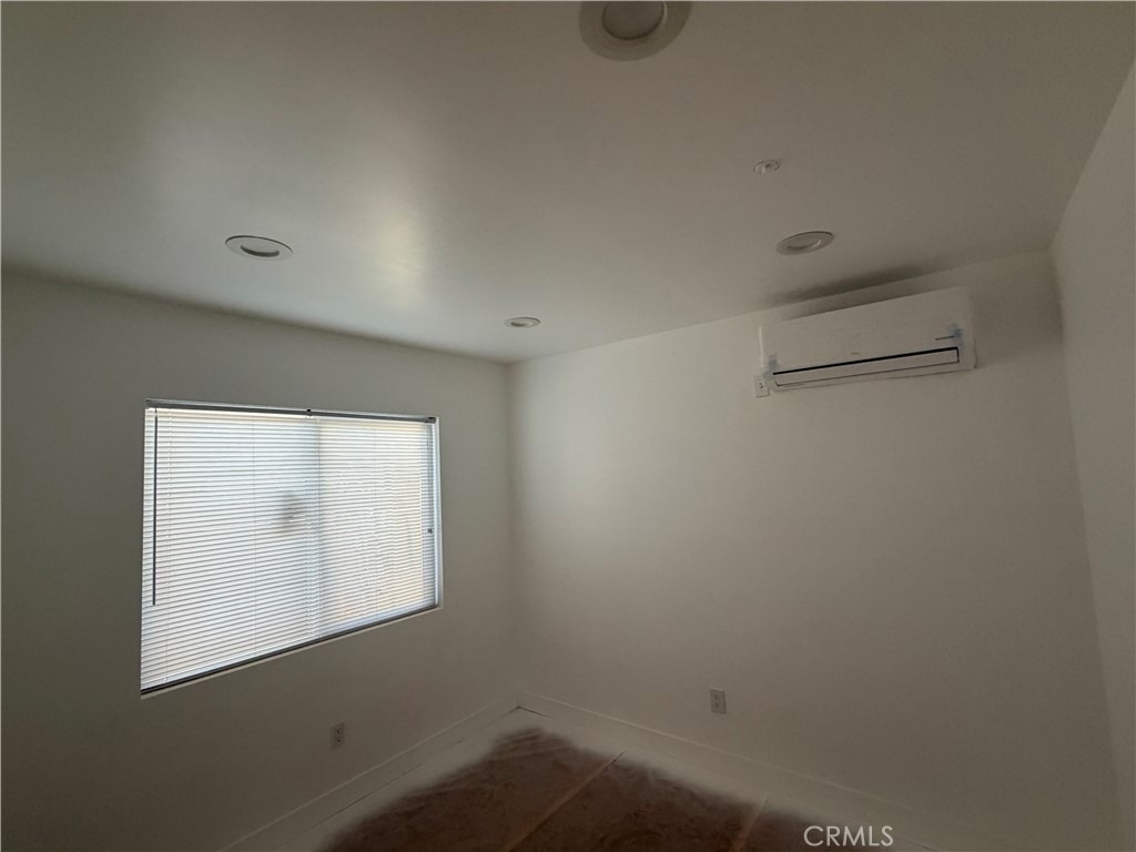 988 Valencia - Photo 7