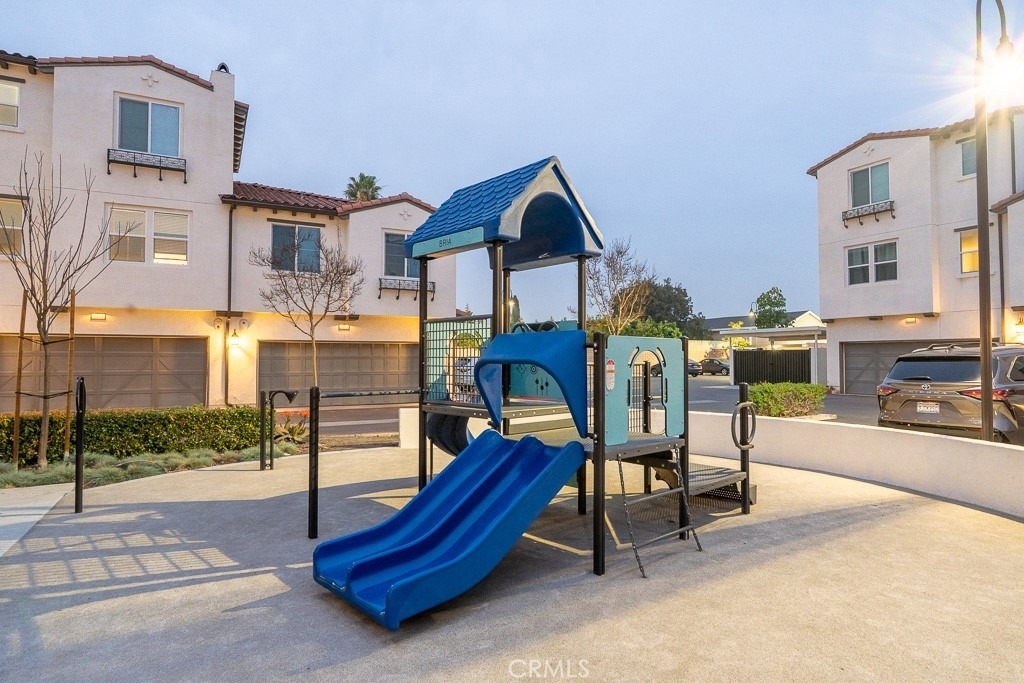 9869 Bria - Photo 26