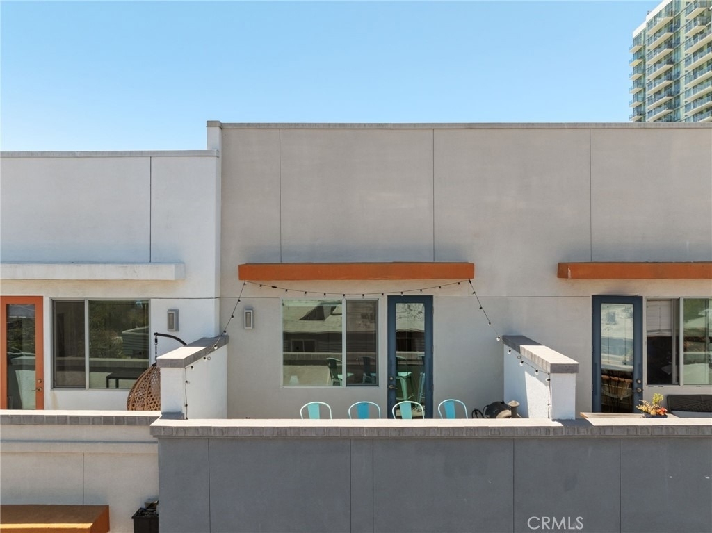 205 Elm - Photo 21