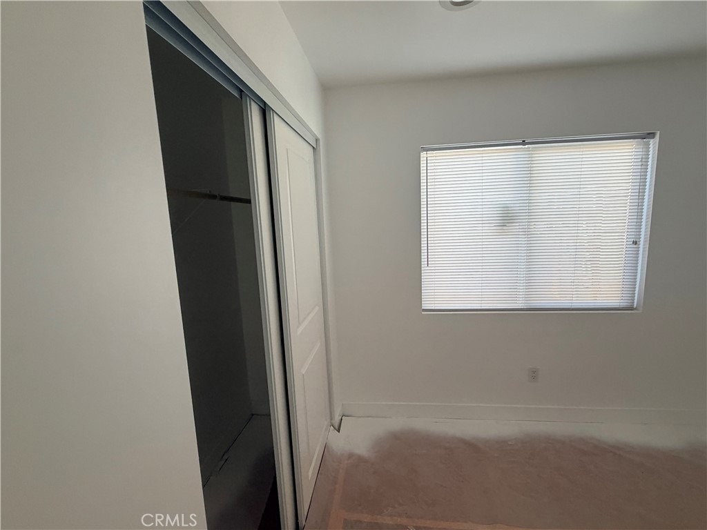 988 Valencia - Photo 8