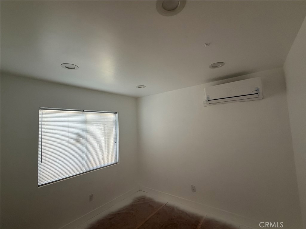 988 Valencia - Photo 7