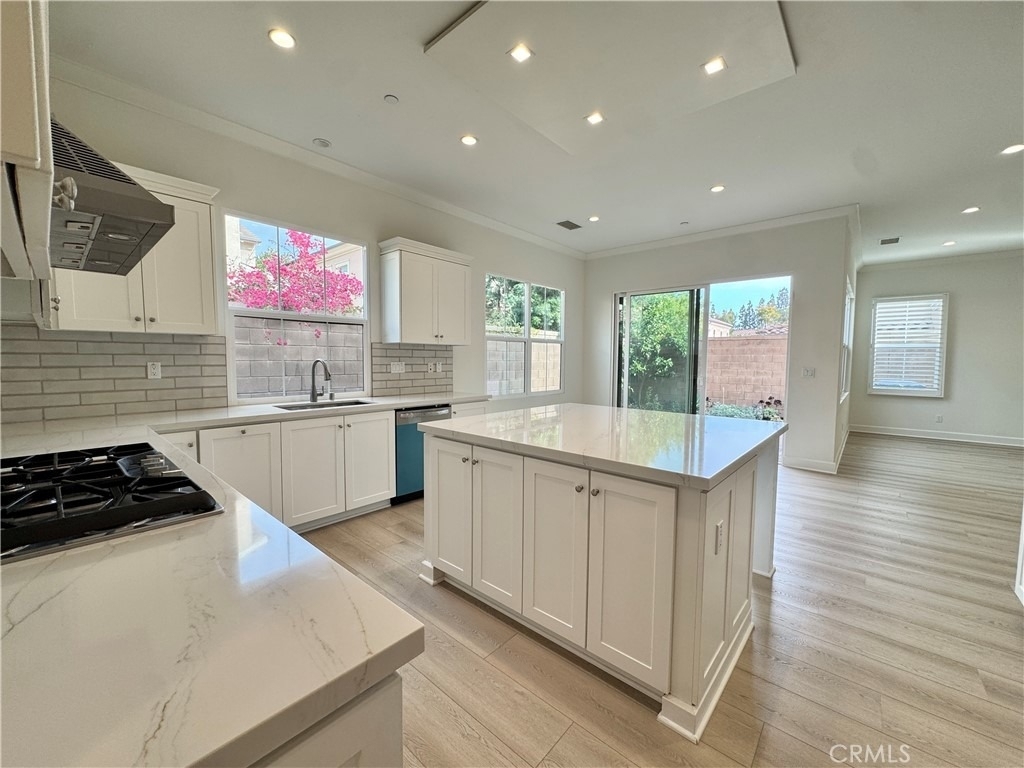 128 Hargrove - Photo 4