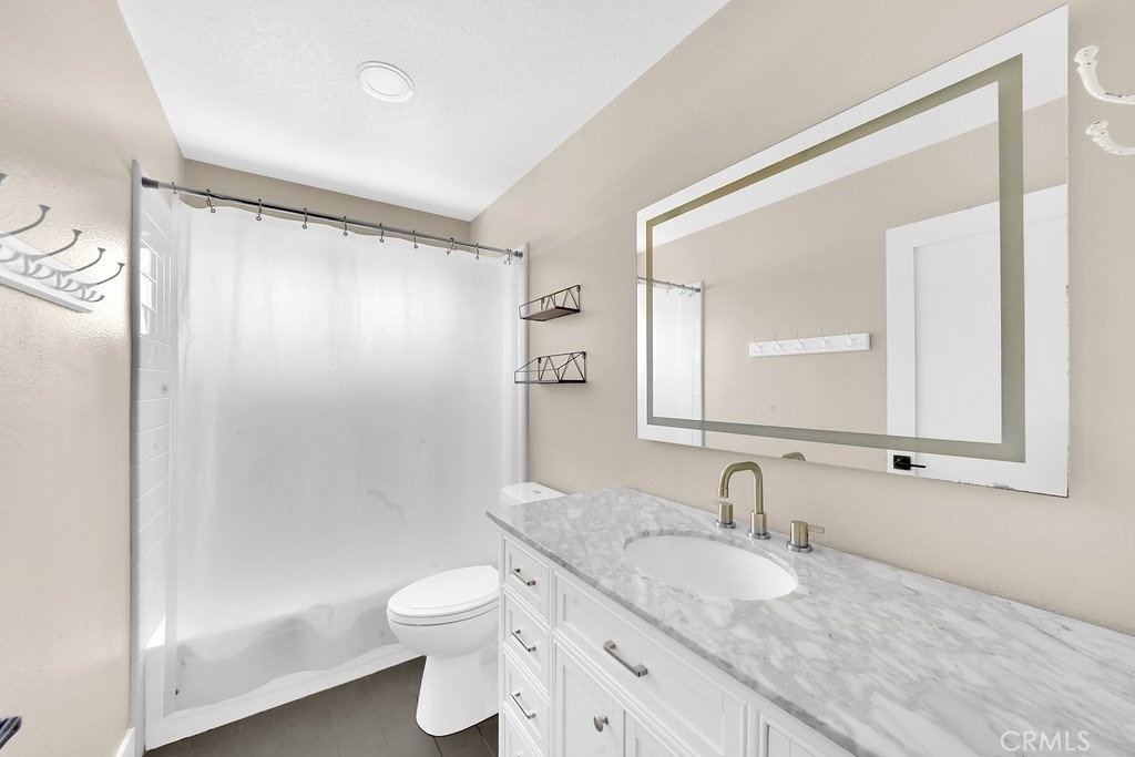 356 E Yale Loop - Photo 9